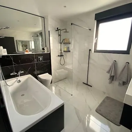 Princesse Neuve & Grand Standing ! Сasa de vacaciones *