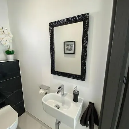 Princesse Neuve & Grand Standing !