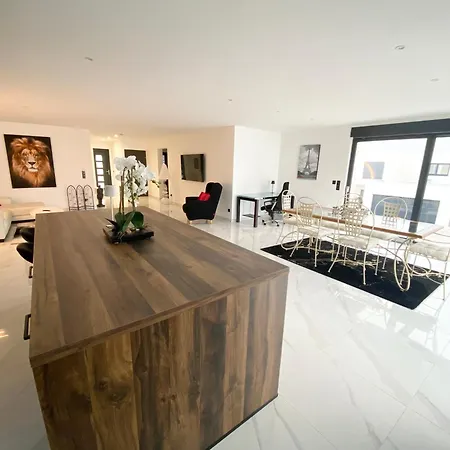Princesse Neuve & Grand Standing ! Holiday home Valmont (Moselle)