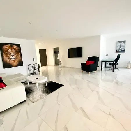 Vakantiehuis Princesse Neuve & Grand Standing ! Valmont (Moselle)