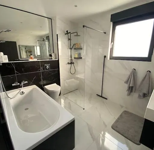 Princesse Neuve & Grand Standing ! Prázdninový dům *